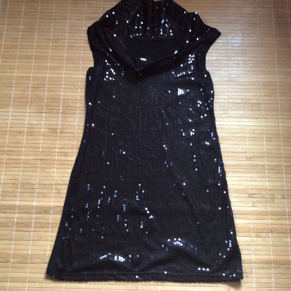 Black sequin tunic top